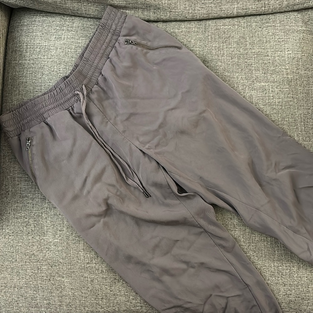 Mossimo Capri pants